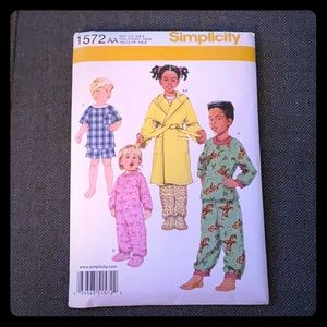 Simplicity Sewing Pattern